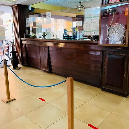 Gador Tropical Hotel apartamentowy
